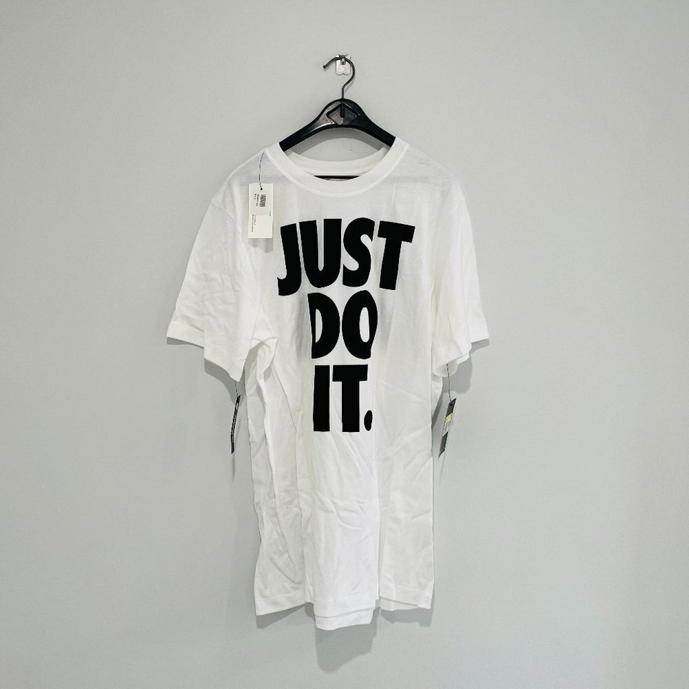 Men's Nike White Just Do It T-Shirt Size S